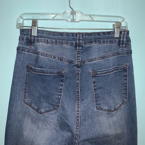 MISC Women's 13 Classic Distressed High Waist Straight Leg 5 Pocket Jeans - Picture 5 of 7